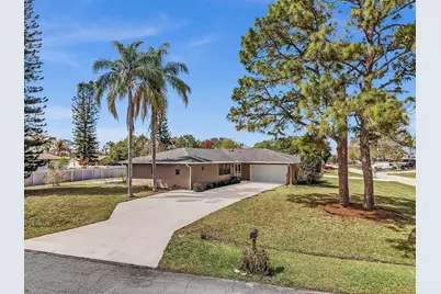 2002 SE Aneci Street, Port Saint Lucie, FL 34984 - Photo 8