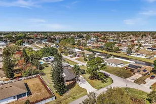 2002 SE Aneci St, Port Saint Lucie, FL 34984 - Photo 64