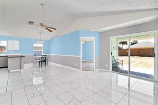 219 15th Pl, Vero Beach, FL 32962 - Photo 2