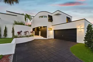 2651 NE 22nd Ct, Pompano Beach, FL 33062 - Photo 1