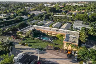 1401 NE 17th Ct, Fort Lauderdale, FL 33305 - Photo 6