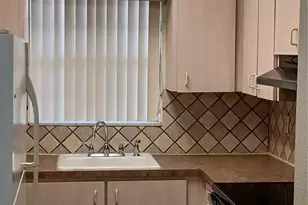 2525 Hollywood Blvd, Hollywood, FL 33020 - Photo 10