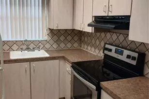 2525 Hollywood Blvd, Hollywood, FL 33020 - Photo 8