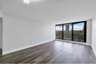 300 Three Islands Boulevard #306, Hallandale Beach, FL 33009 - Photo 6