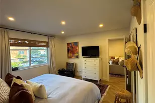 9 NE 19th Ct, Wilton Manors, FL 33305 - Photo 16