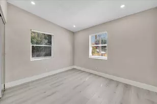 305 NE 8th St, Pompano Beach, FL 33060 - Photo 26