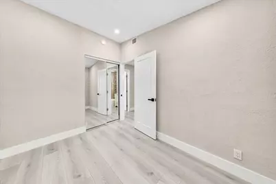 305 NE 8th Street, Pompano Beach, FL 33060 - Photo 34