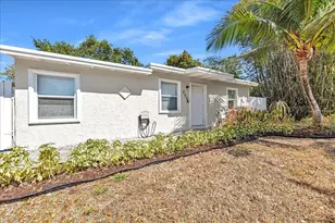 305 NE 8th St, Pompano Beach, FL 33060 - Photo 2