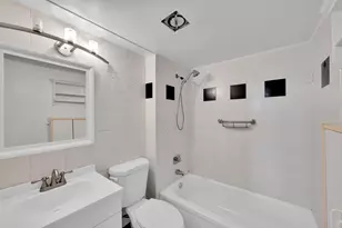 118 Royal Pk Dr, Oakland Park, FL 33309 - Photo 14