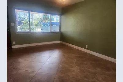 1261 NE 2 Street, Pompano Beach, FL 33060 - Photo 10