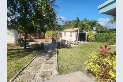 1261 NE 2nd Street, Pompano Beach, FL 33060 - Photo 6