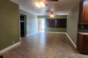 1261 NE 2nd St, Pompano Beach, FL 33060 - Photo 4