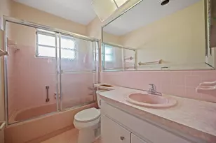 5807 NW 85th Ave, Tamarac, FL 33321 - Photo 18