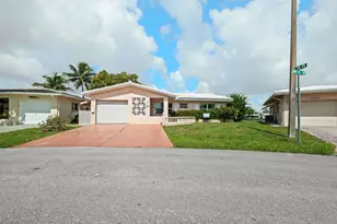 5807 NW 85th Ave, Tamarac, FL 33321 - Photo 2