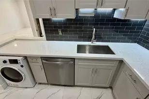 2250 NE 66th St, Fort Lauderdale, FL 33308 - Photo 8