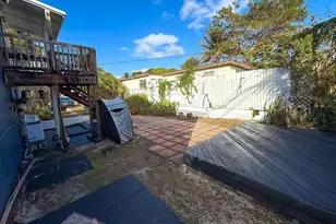920 Selkirk St, West Palm Beach, FL 33405 - Photo 2