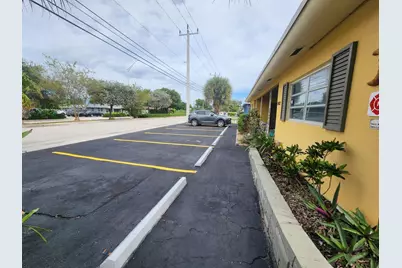 2036 NE 26th Street #1, Wilton Manors, FL 33305 - Photo 12