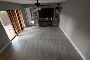 862 SW 118th Terrace, Davie, FL 33325 - Photo 2