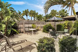 2109 NE 26th St, Wilton Manors, FL 33305 - Photo 18