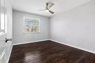 601 Lakeshore Terrace, Davie, FL 33325 - Photo 32