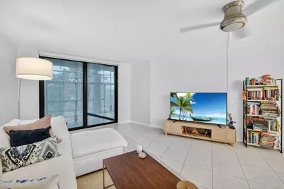 3900 N Hills Drive #306, Hollywood, FL 33021 - Photo 2