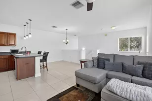 7400 Palomino Dr, Hollywood, FL 33024 - Photo 14