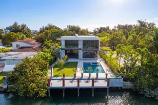 930 S Shore Dr, Miami Beach, FL 33141 - Photo 1