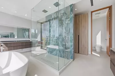 930 S Shore Drive, Miami Beach, FL 33141 - Photo 24
