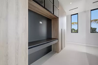 930 S Shore Drive, Miami Beach, FL 33141 - Photo 28