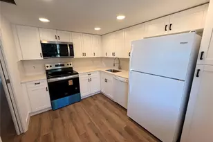 605 Oaks Dr, Pompano Beach, FL 33069 - Photo 1