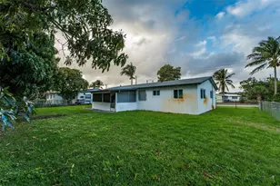 241 W 20th St, Riviera Beach, FL 33404 - Photo 4