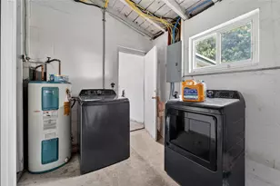 241 W 20th St, Riviera Beach, FL 33404 - Photo 22