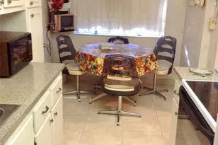4899 NW 26th Ct, Lauderdale Lakes, FL 33313 - Photo 12