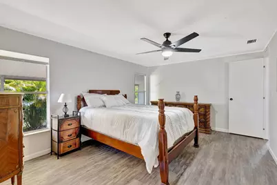 8775 20th Street, Vero Beach, FL 32966 - Photo 8