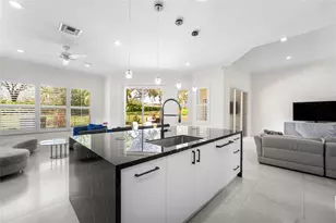 7119 NW 113th Ave, Parkland, FL 33076 - Photo 16