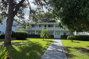 203 Tilford J, Deerfield Beach, FL 33442 - Photo 2