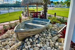 203 Tilford J, Deerfield Beach, FL 33442 - Photo 32