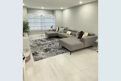 2191 NE 68th Street #403, Fort Lauderdale, FL 33308 - Photo 1