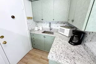 310 S Cypress Rd, Pompano Beach, FL 33060 - Photo 4