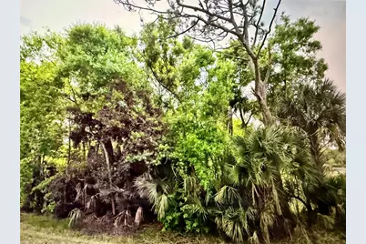 2551 NW 35th Drive, Okeechobee, FL 34972 - Photo 2