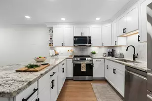 123 Seville Way, Delray Beach, FL 33446 - Photo 2