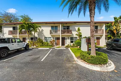 1917 NE 3rd Street #104, Deerfield Beach, FL 33441 - Photo 2