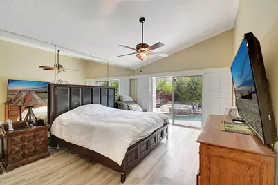 2811 Montevideo Avenue, Hollywood, FL 33026 - Photo 34