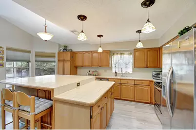 2811 Montevideo Avenue, Hollywood, FL 33026 - Photo 12