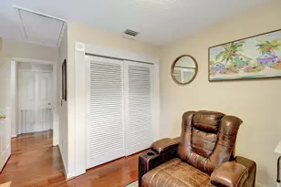 2811 Montevideo Ave, Hollywood, FL 33026 - Photo 30