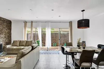 8226 NW 8th Place #6, Fort Lauderdale, FL 33324 - Photo 4