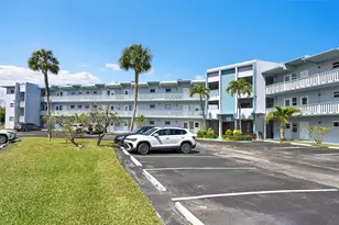 2223 Park Ln, Hollywood, FL 33021 - Photo 2