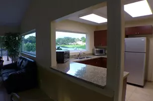 102 Gardens Dr, Pompano Beach, FL 33069 - Photo 20