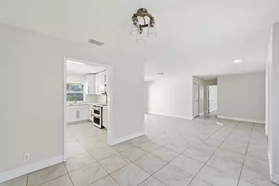 1430 NW 73 Avenue, Plantation, FL 33313 - Photo 10