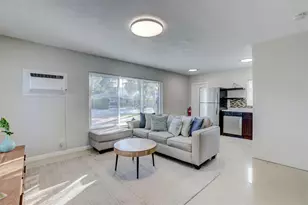 1005 NE 17th Ct, Fort Lauderdale, FL 33305 - Photo 1